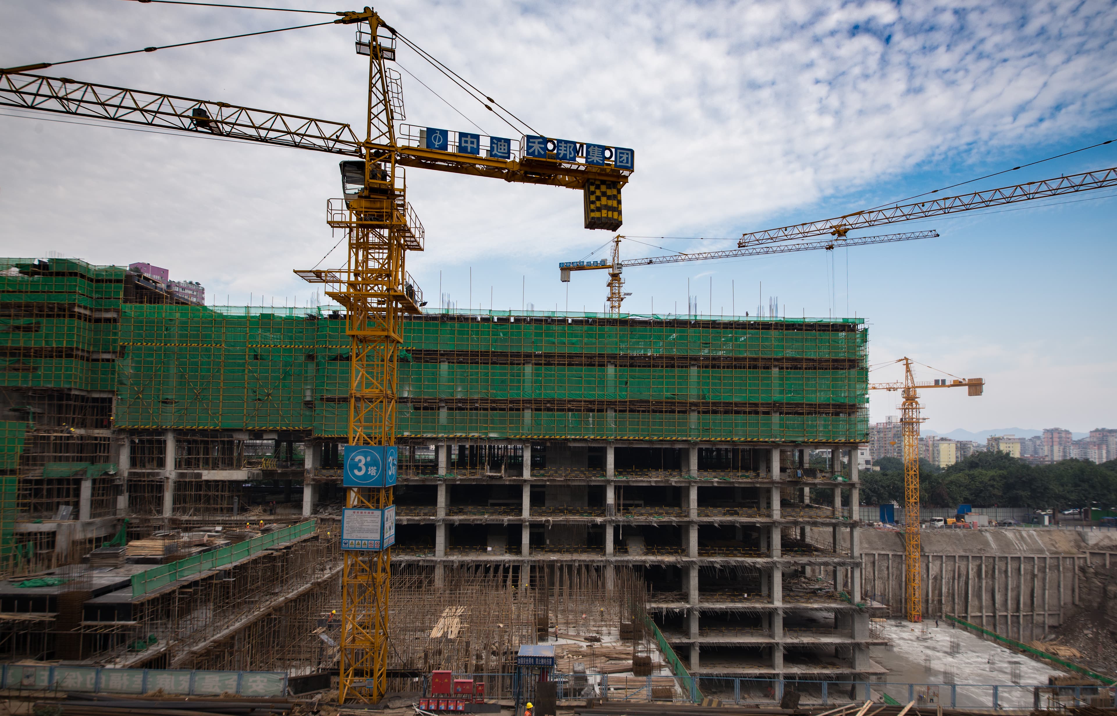 estate-building